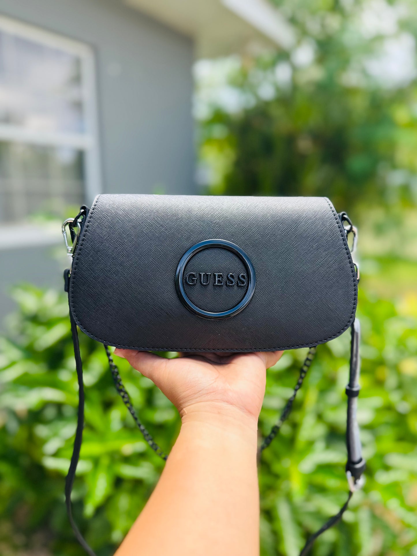 AAA Guess Citrus Grove Mini Black