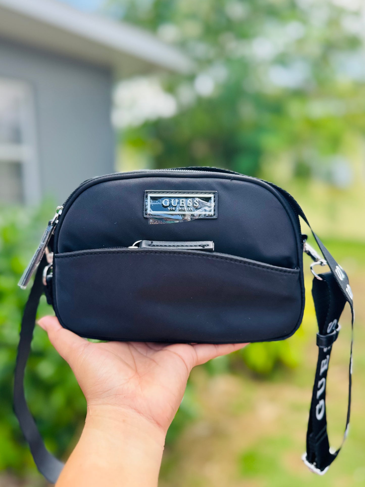 AAA Guess Dome Cross Body