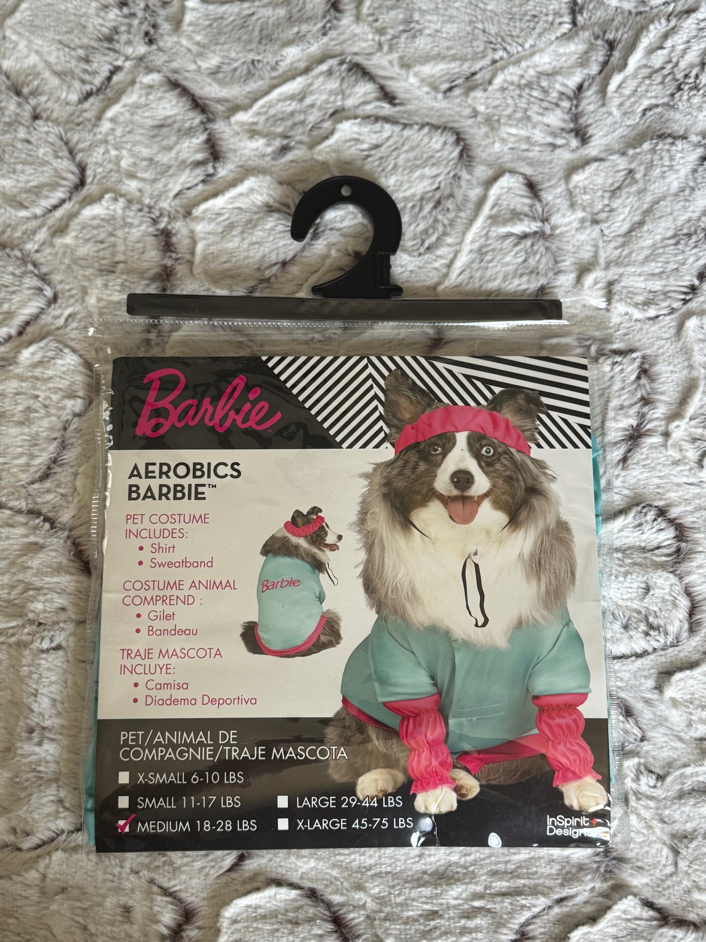 AA Barbie Aerobics Pet Costume-Medium (18-28lbs)